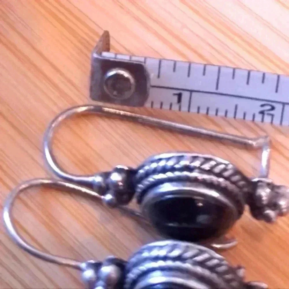 925 Sterling Black and Silver Vintage-Inspired Earrings - Picture 2 of 5